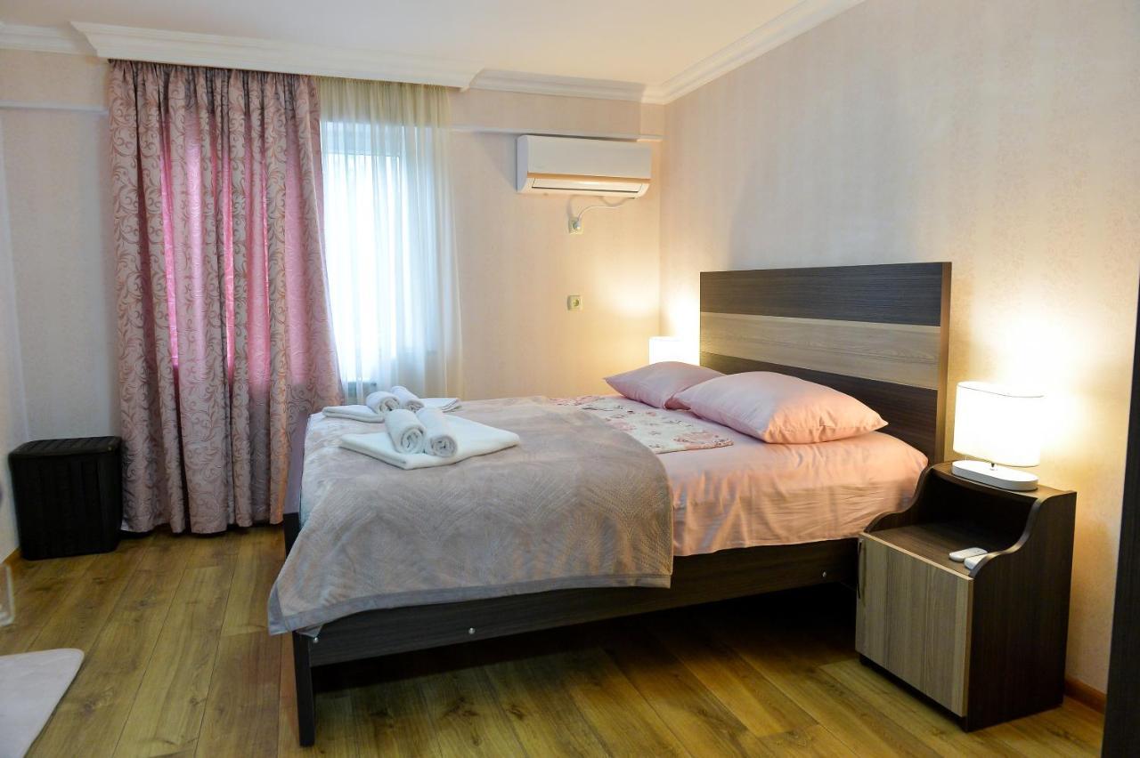 Cozy House Hotell Kutaisi Eksteriør bilde